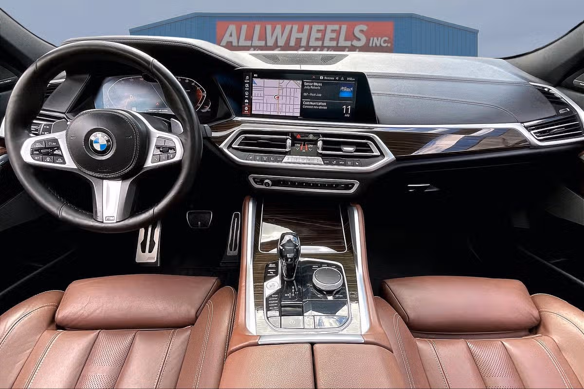 2021 BMW X6 xDrive40i Image 14