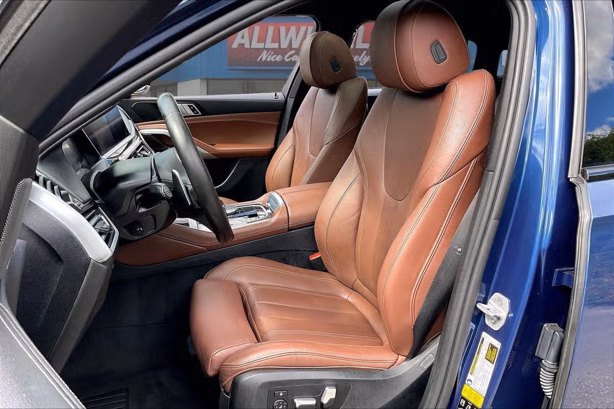 2021 BMW X6 xDrive40i Image 23