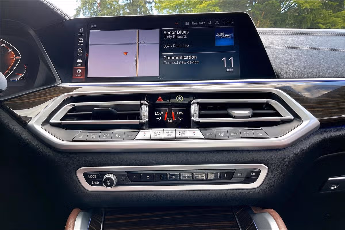 2021 BMW X6 xDrive40i Image 29