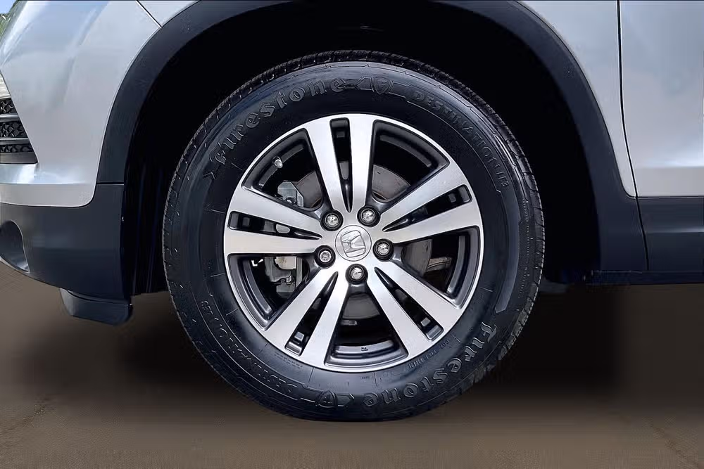 2017 Honda Pilot EX Image 9