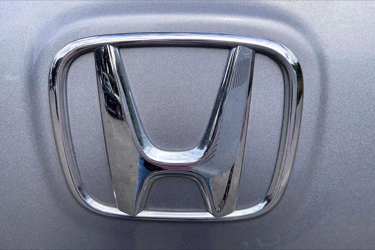 2017 Honda Pilot EX Image 8