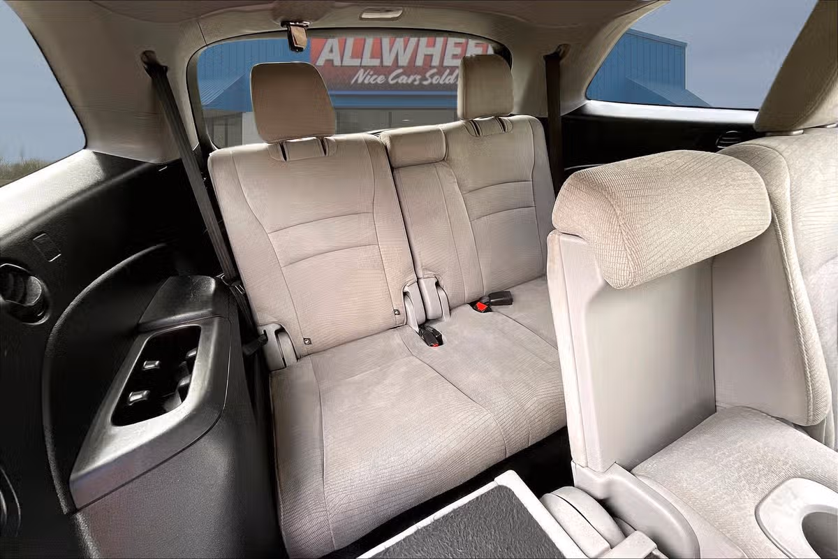 2017 Honda Pilot EX Image 27