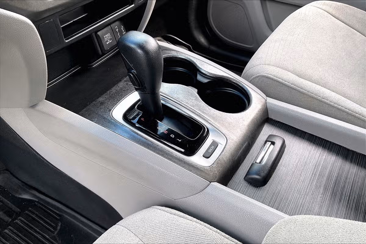 2017 Honda Pilot EX Image 14