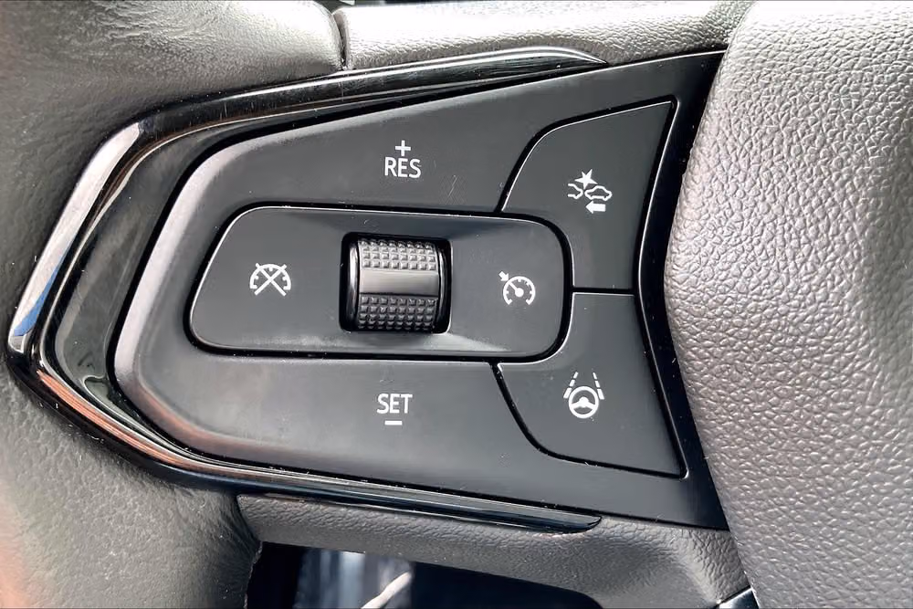 2023 Chevrolet Bolt EUV Premier Crossover Image 17