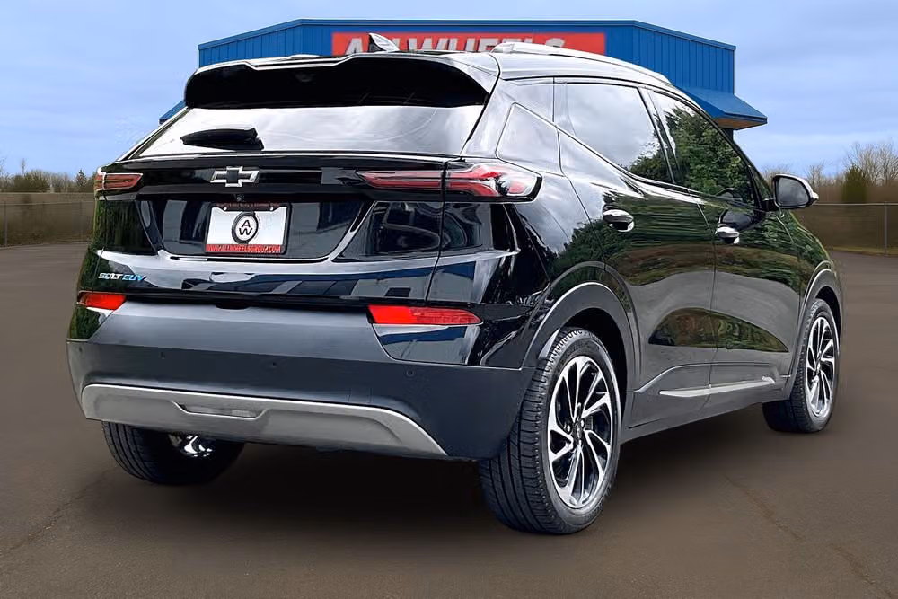 2023 Chevrolet Bolt EUV Premier Crossover Image 12