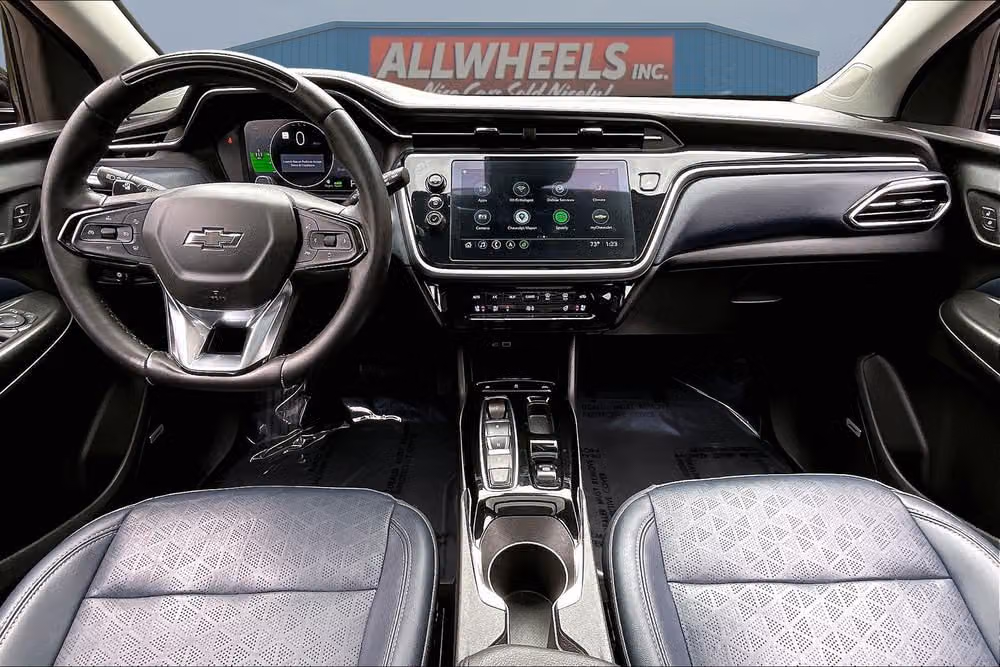2023 Chevrolet Bolt EUV Premier Crossover Image 15