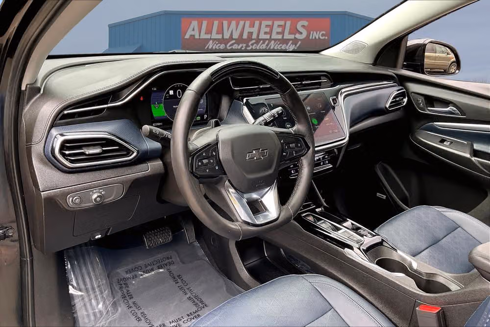 2023 Chevrolet Bolt EUV Premier Crossover Image 13
