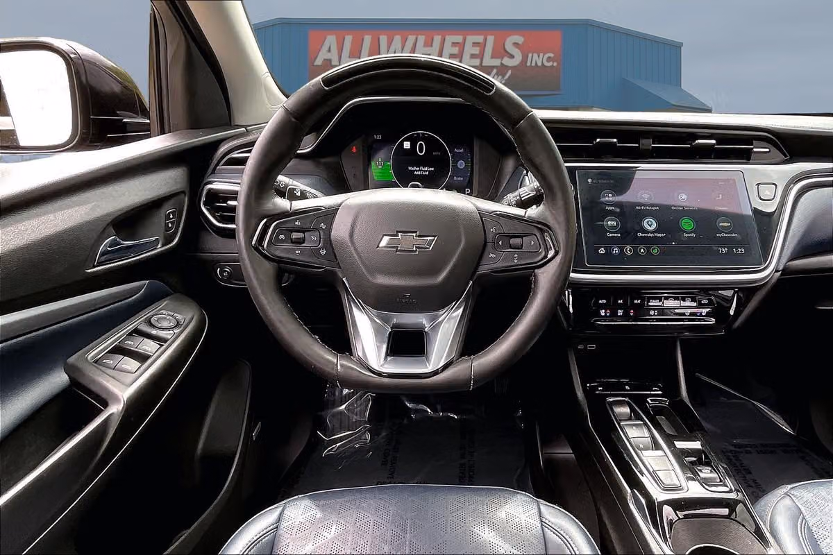 2023 Chevrolet Bolt EUV Premier Crossover Image 5