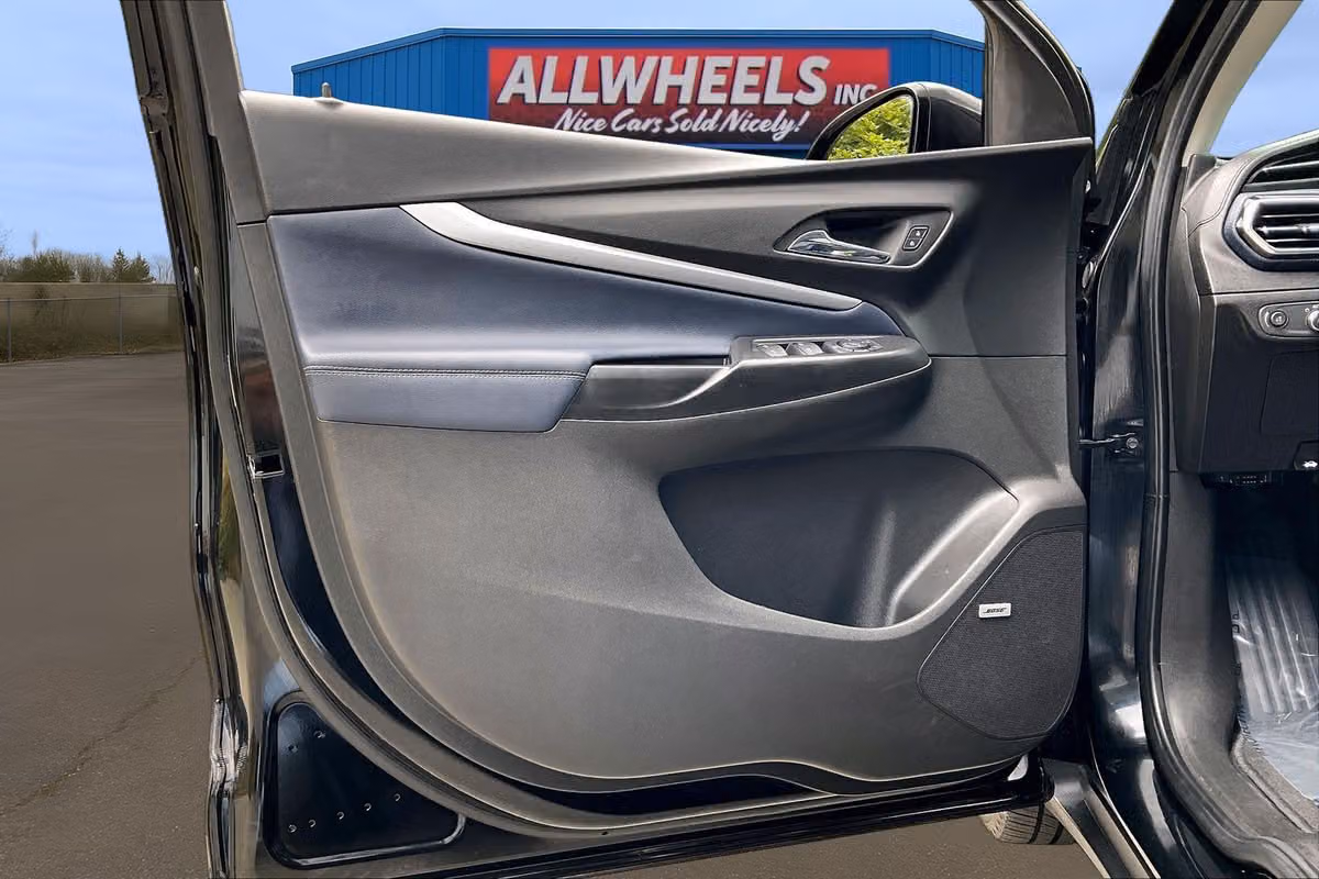2023 Chevrolet Bolt EUV Premier Crossover Image 22
