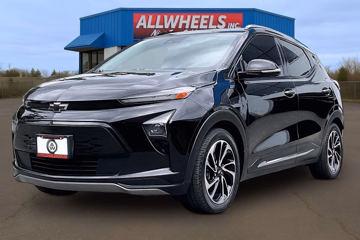 2023 Chevrolet Bolt EUV Premier Crossover Image 11