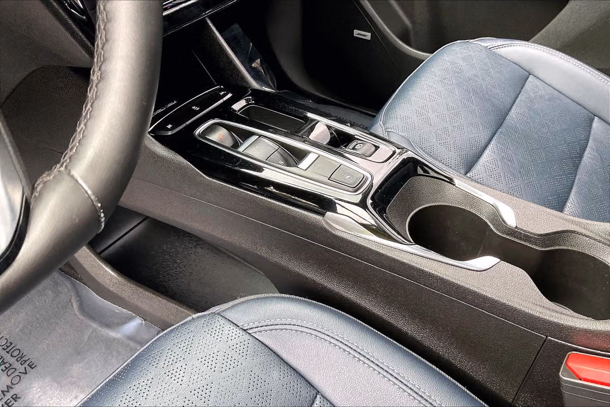 2023 Chevrolet Bolt EUV Premier Crossover Image 14