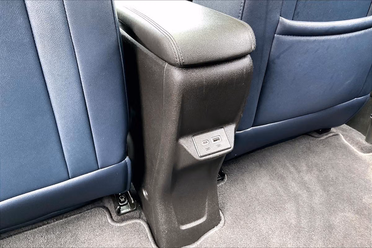 2023 Chevrolet Bolt EUV Premier Crossover Image 32