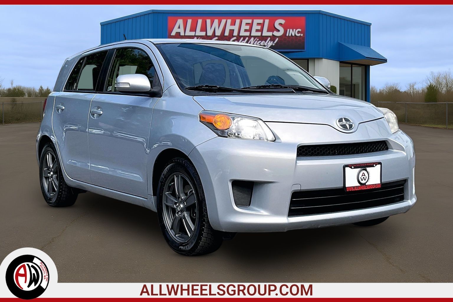 Silver Ignition 2013 Scion xD Hatchback Front-Wheel Drive Automatic