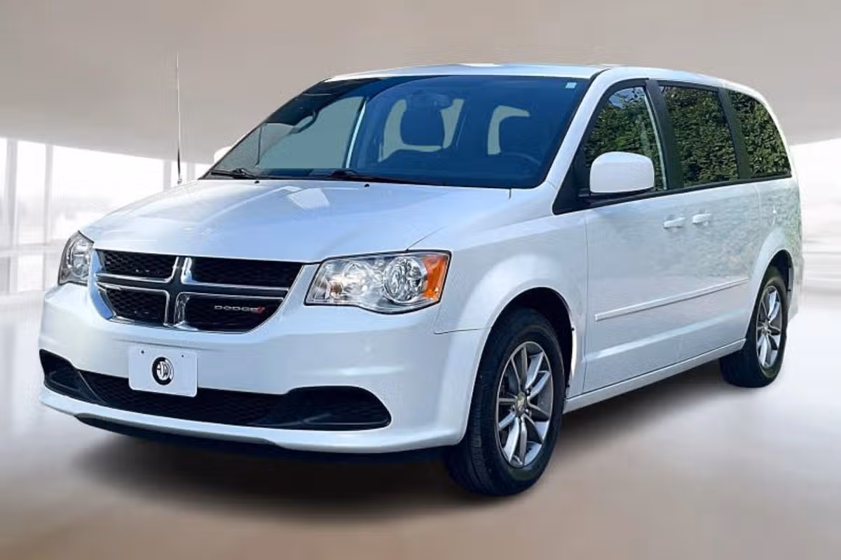2017 Dodge Grand Caravan SE Plus Passenger Image 12