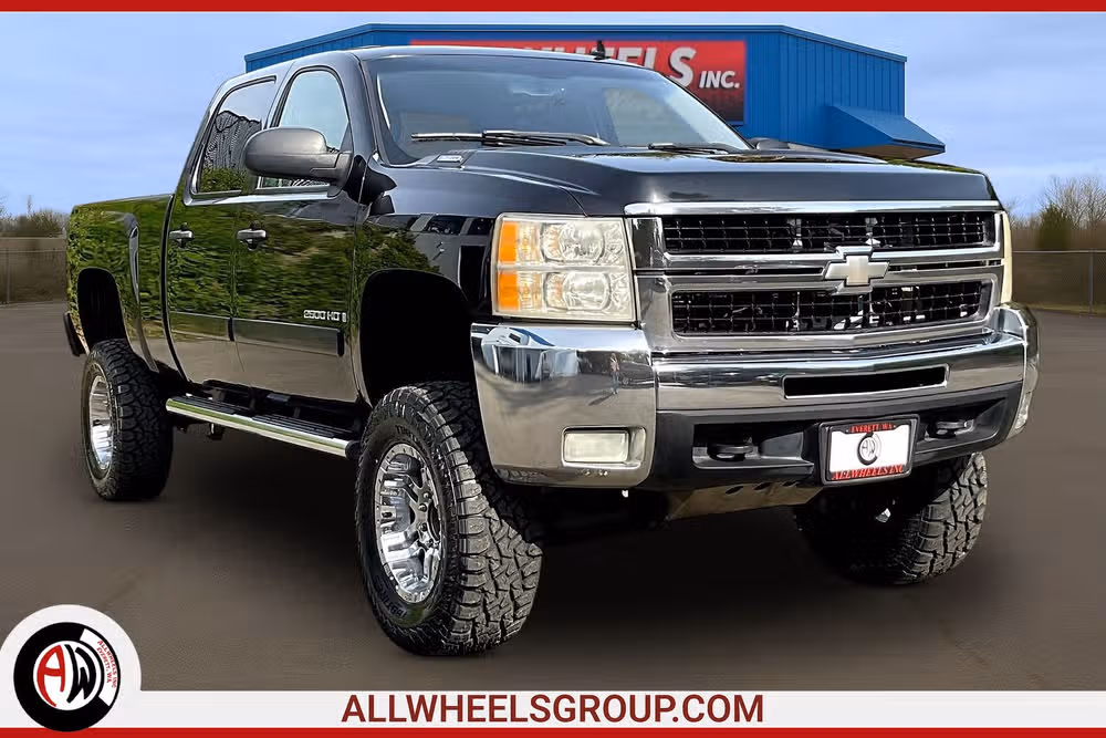 2007 Chevrolet Silverado 2500HD LT Pickup 4D 6 1/2 ft Image 1