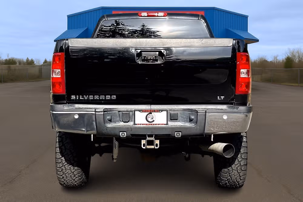 2007 Chevrolet Silverado 2500HD LT Pickup 4D 6 1/2 ft Image 4