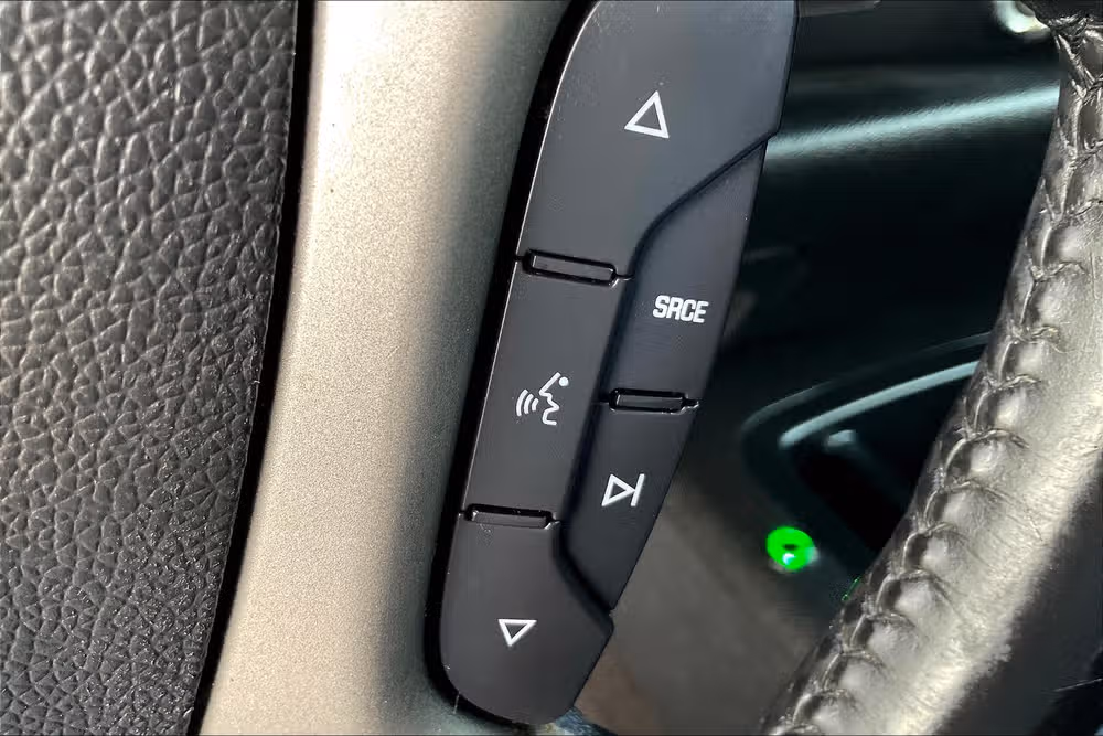 2007 Chevrolet Silverado 2500HD LT Pickup 4D 6 1/2 ft Image 17