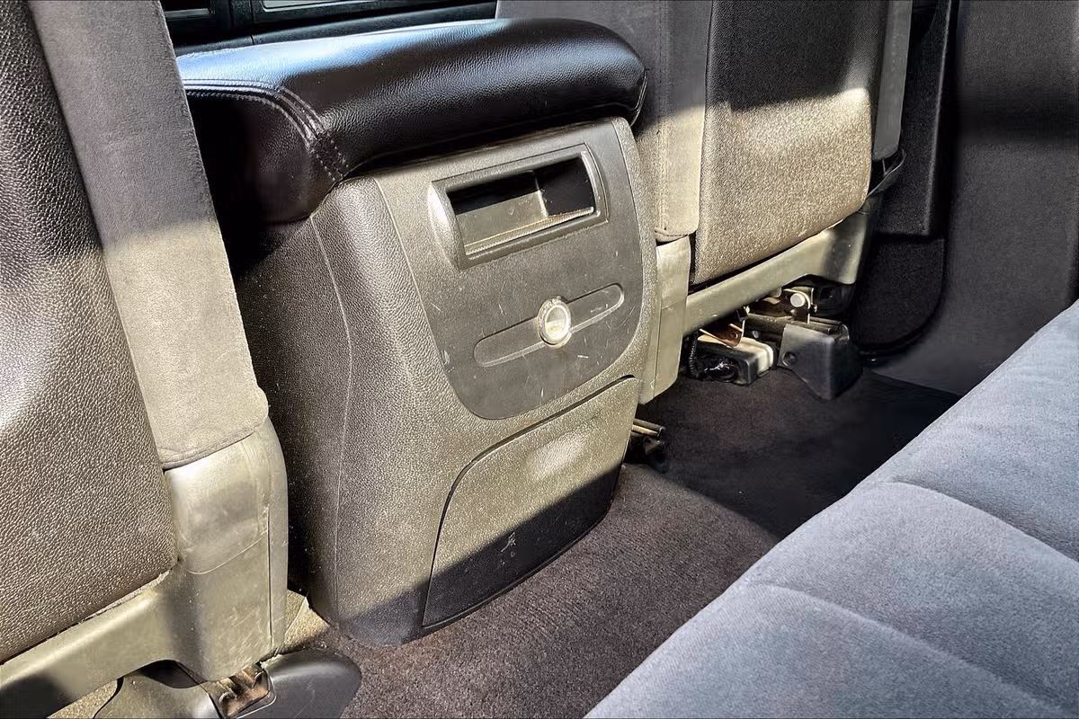 2007 Chevrolet Silverado 2500HD LT Pickup 4D 6 1/2 ft Image 29