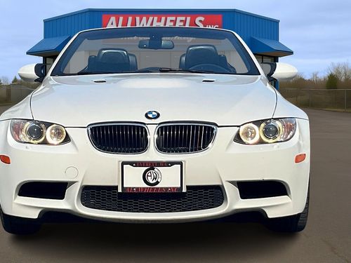 2013 BMW M3 Base Lower Image 1