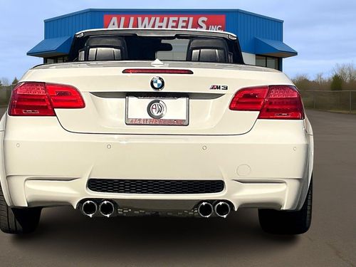 2013 BMW M3 Base Lower Image 2