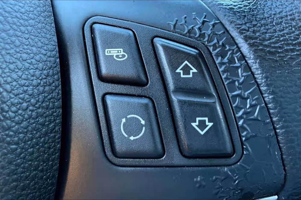 2010 BMW 3 Series 328i xDrive Image 18