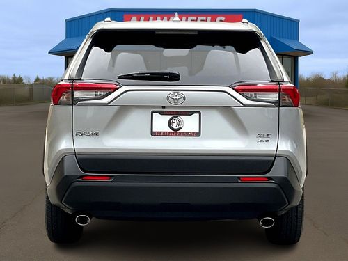 2020 Toyota RAV4 XLE Lower Image 2