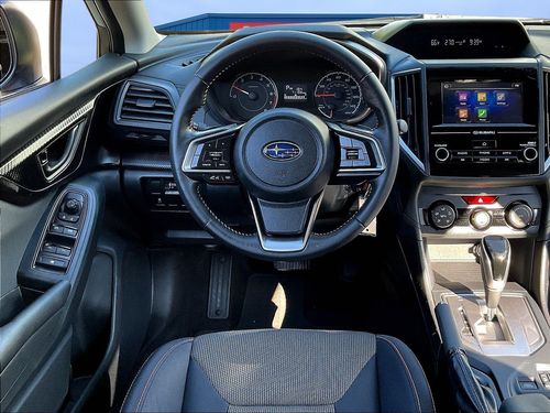 2018 Subaru Crosstrek 2.0i Premium Lower Image 3
