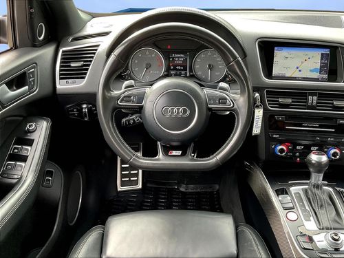 2015 Audi SQ5 3.0T quattro Prestige Lower Image 3