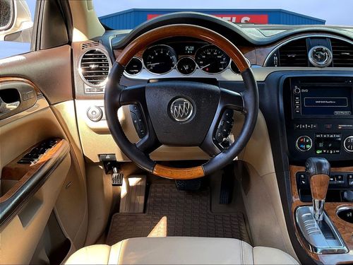 2010 Buick Enclave CXL Lower Image 3