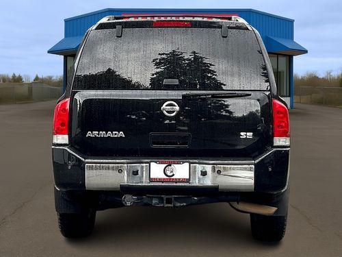 2006 Nissan Armada SE Lower Image 2