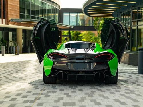 2016 McLaren 570S Base Lower Image 3