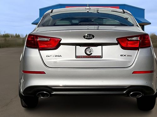 2015 Kia Optima EX Lower Image 2