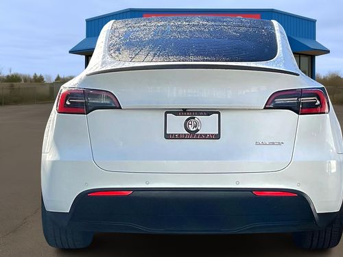 2021 Tesla Model Y Performance Lower Image 2