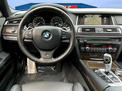 2015 BMW 7 Series 740i Lower Image 3