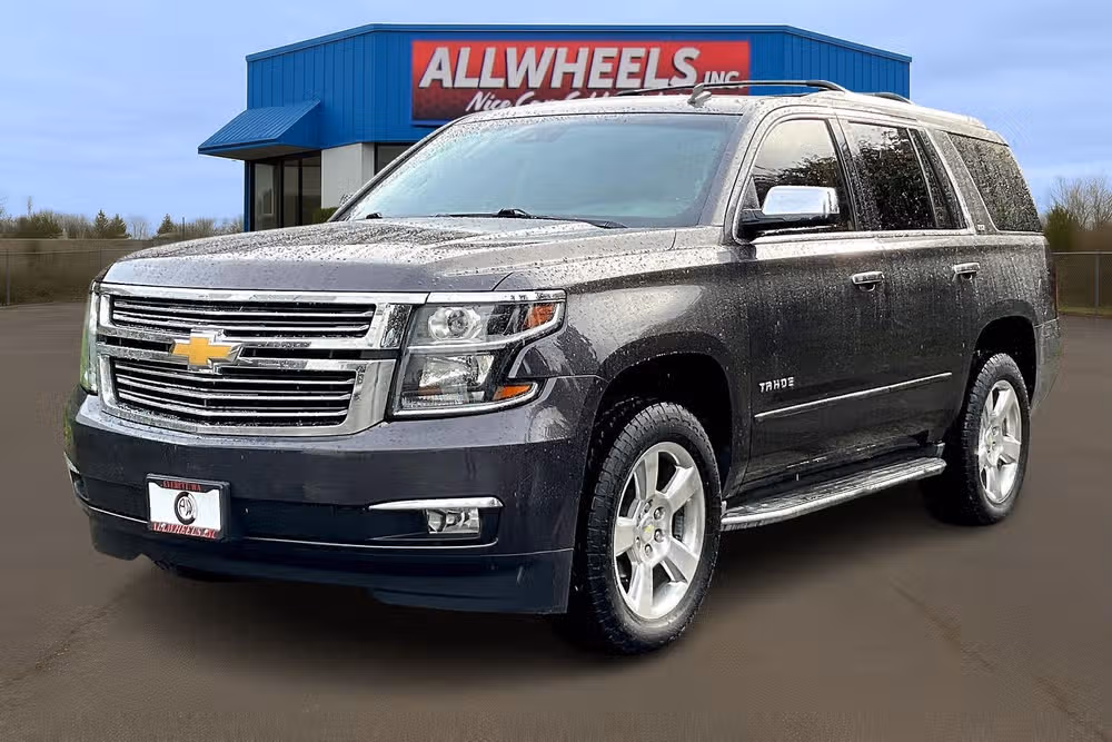 2015 Chevrolet Tahoe LTZ Image 11