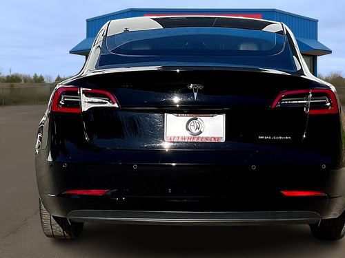 2018 Tesla Model 3 Long Range Lower Image 2