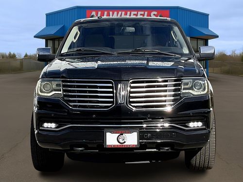 2015 Lincoln Navigator L Base Lower Image 1