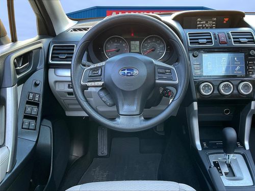 2016 Subaru Forester 2.5i Premium Lower Image 3