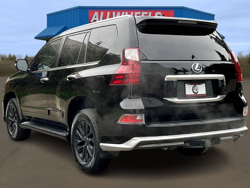 2018 Lexus GX 460 Base Upper Image 2