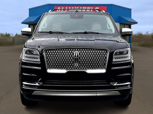 2020 Lincoln Navigator Black Label Lower Image 1