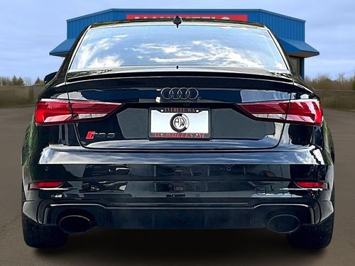 2018 Audi RS 3 2.5T quattro Lower Image 2
