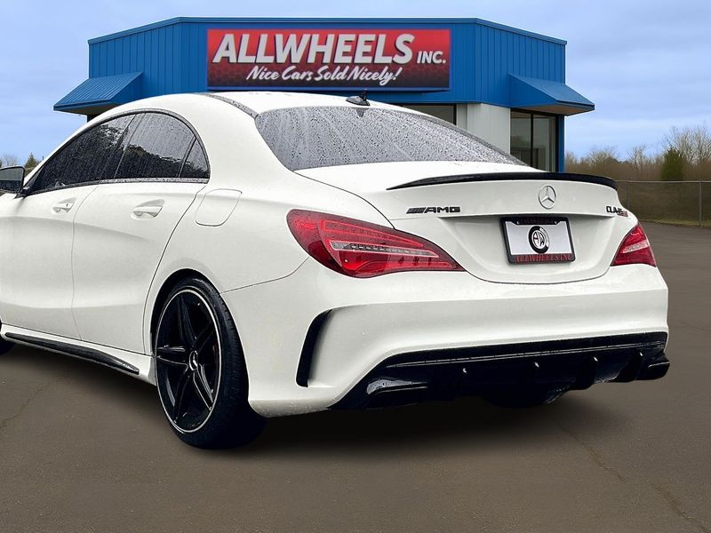 2018 Mercedes Benz CLA AMG 45 photo 2
