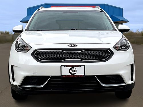 2017 Kia Niro LX Lower Image 1