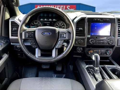 2019 Ford F-150 XLT Lower Image 3