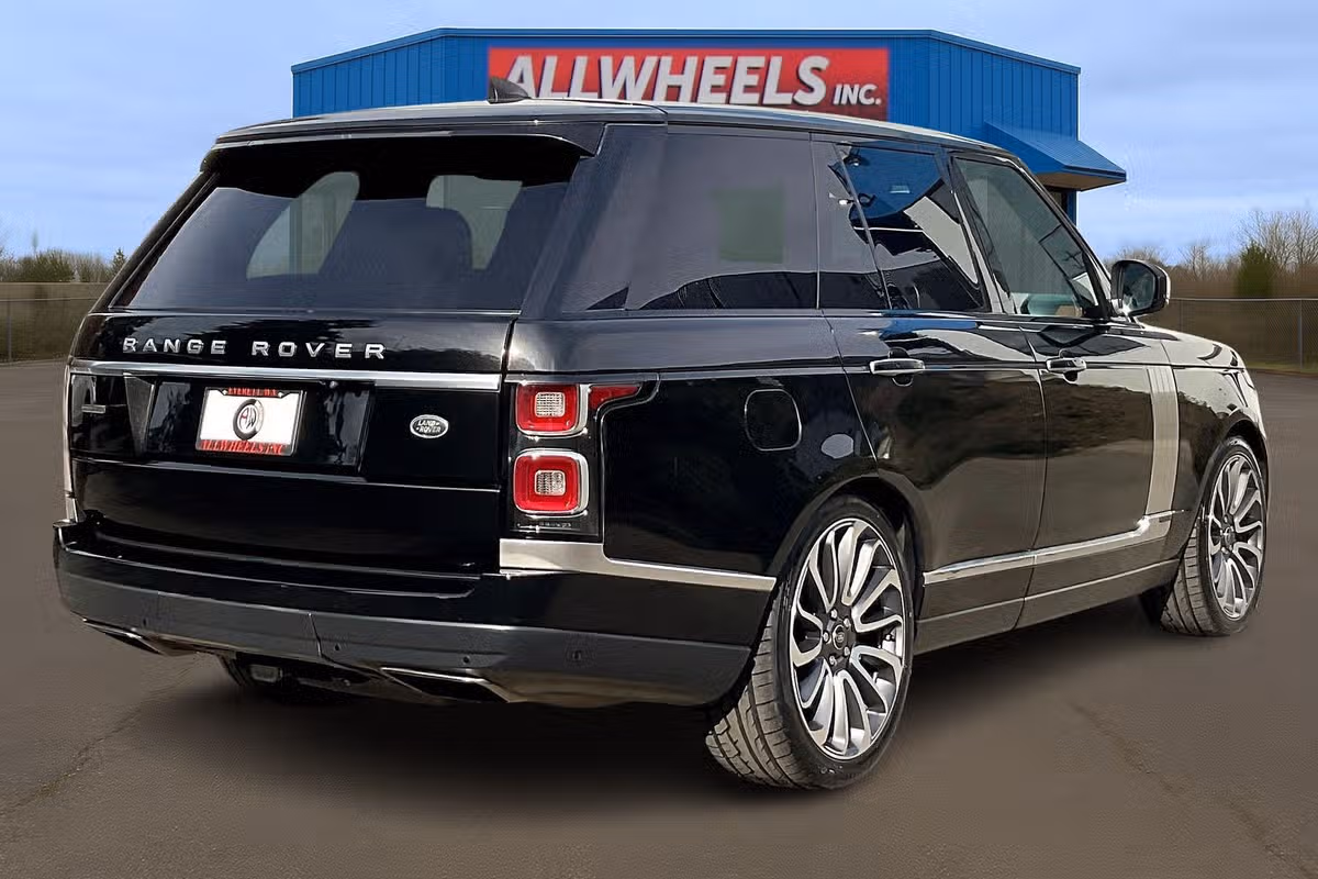 2018 Land Rover Range Rover Autobiography Image 13