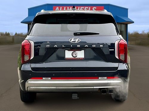 2023 Hyundai PALISADE Calligraphy Lower Image 2
