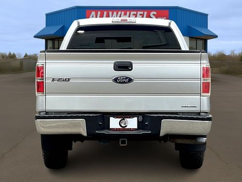 2013 Ford F-150 XLT Lower Image 2