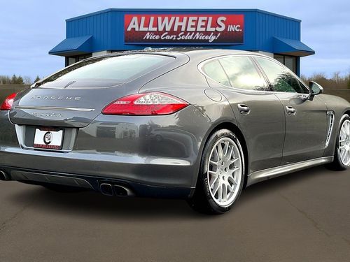 2013 Porsche Panamera Turbo Lower Image 2