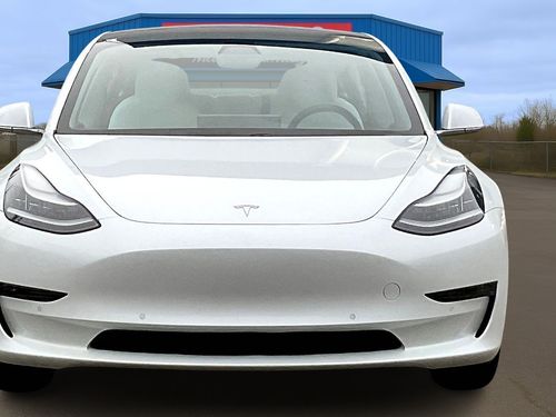 2018 Tesla Model 3 Performance Lower Image 1