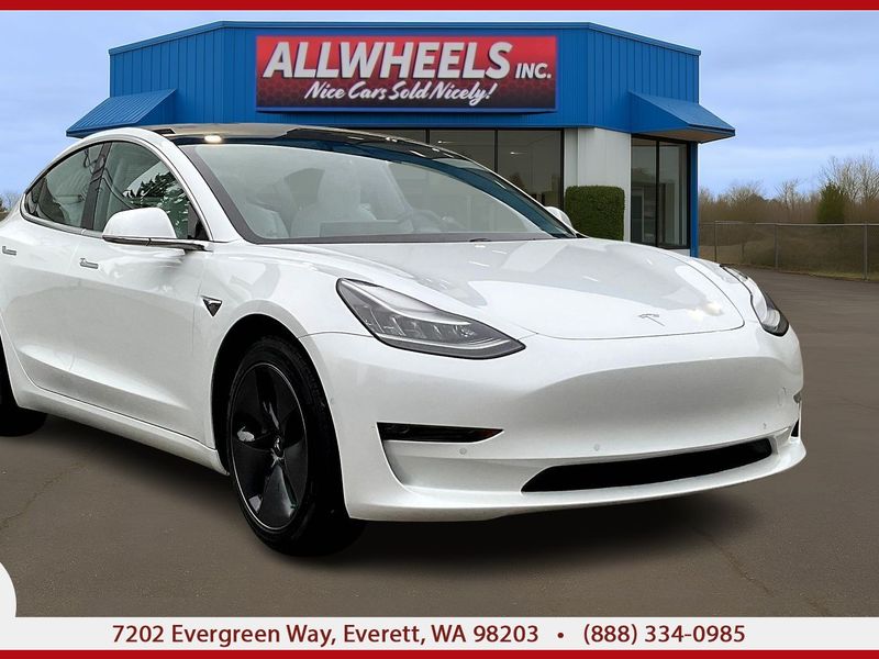 2018 Tesla Model 3 Performance Upper Image 1